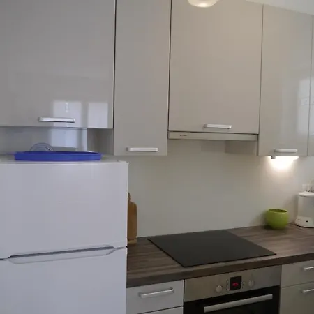 Romana * 奥帕提亚