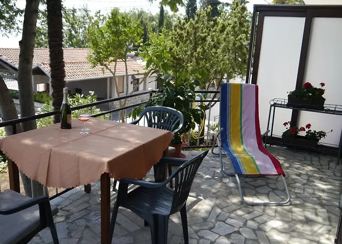 Romana * Οπατία