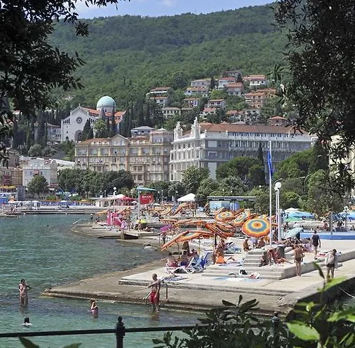 Romana Διαμέρισμα *